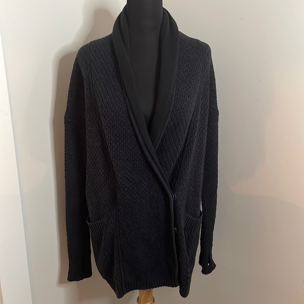 Lululemon Post Practice CardiganInkwell / Black grandpa style cardigan sz 10